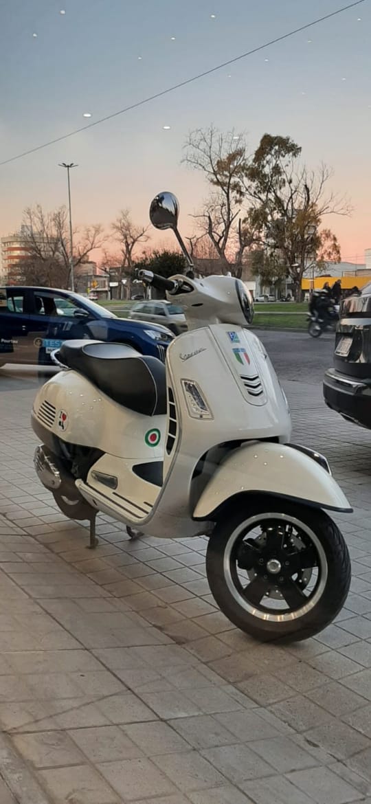 Vespa GTS 300 Super 2017 en venta en La Plata, Buenos Aires