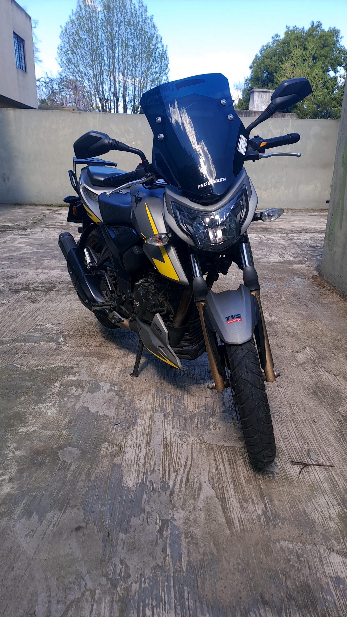 Tvs Rtr 200 4v fi 2019