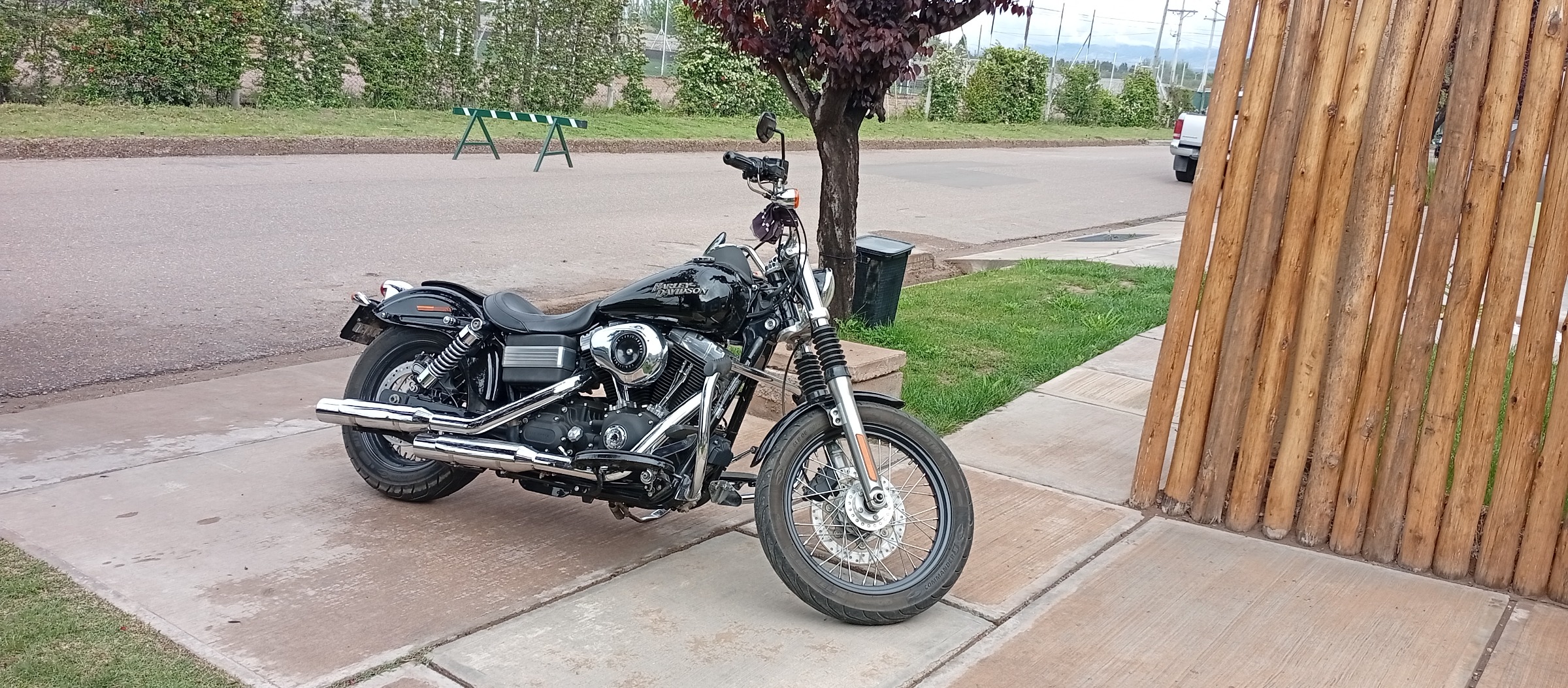 Harley-Davidson Dyna Street Bob 2011 en venta en Mendoza