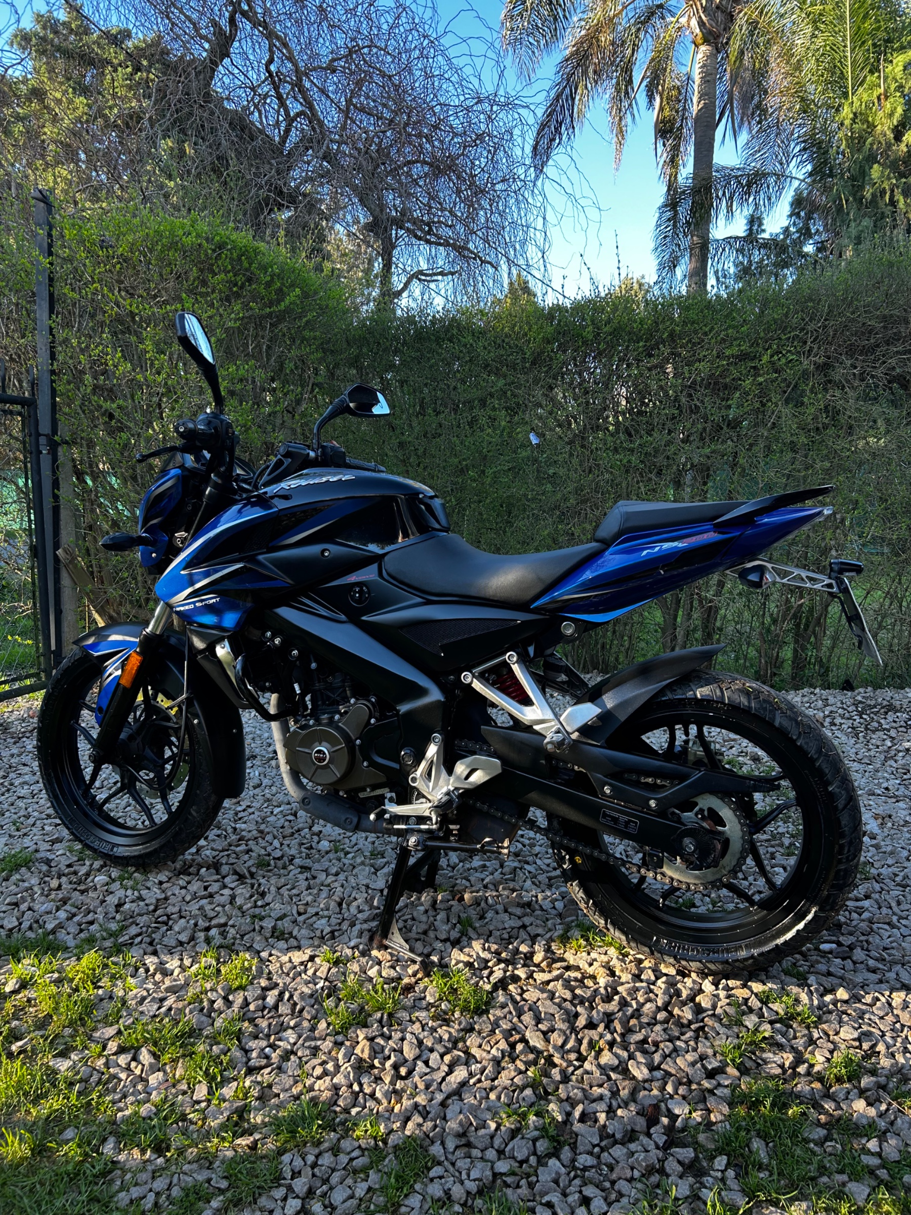 Rouser bajaj Ns 200 2017