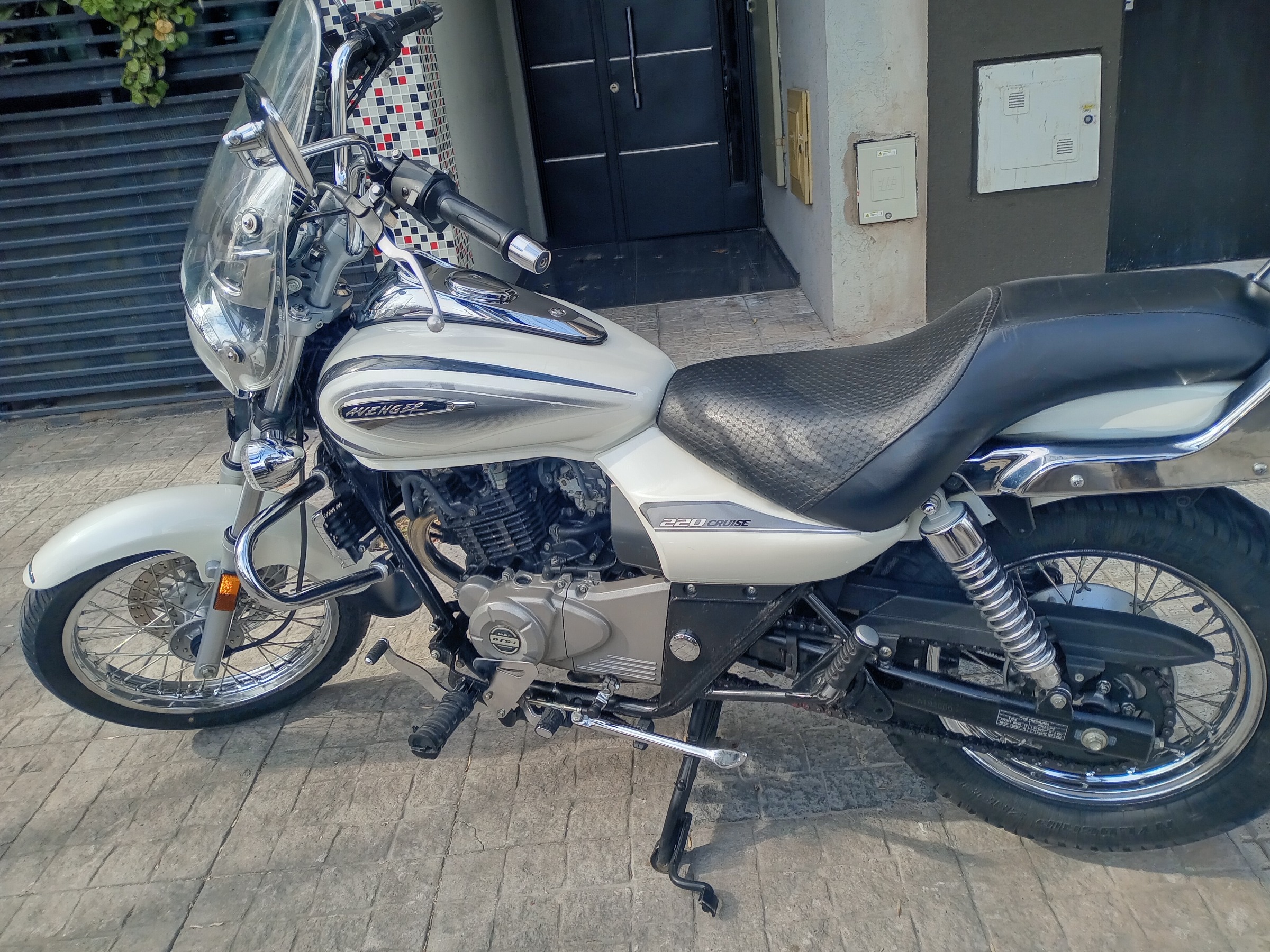 Bajaj Avenger Cruise 220 2018