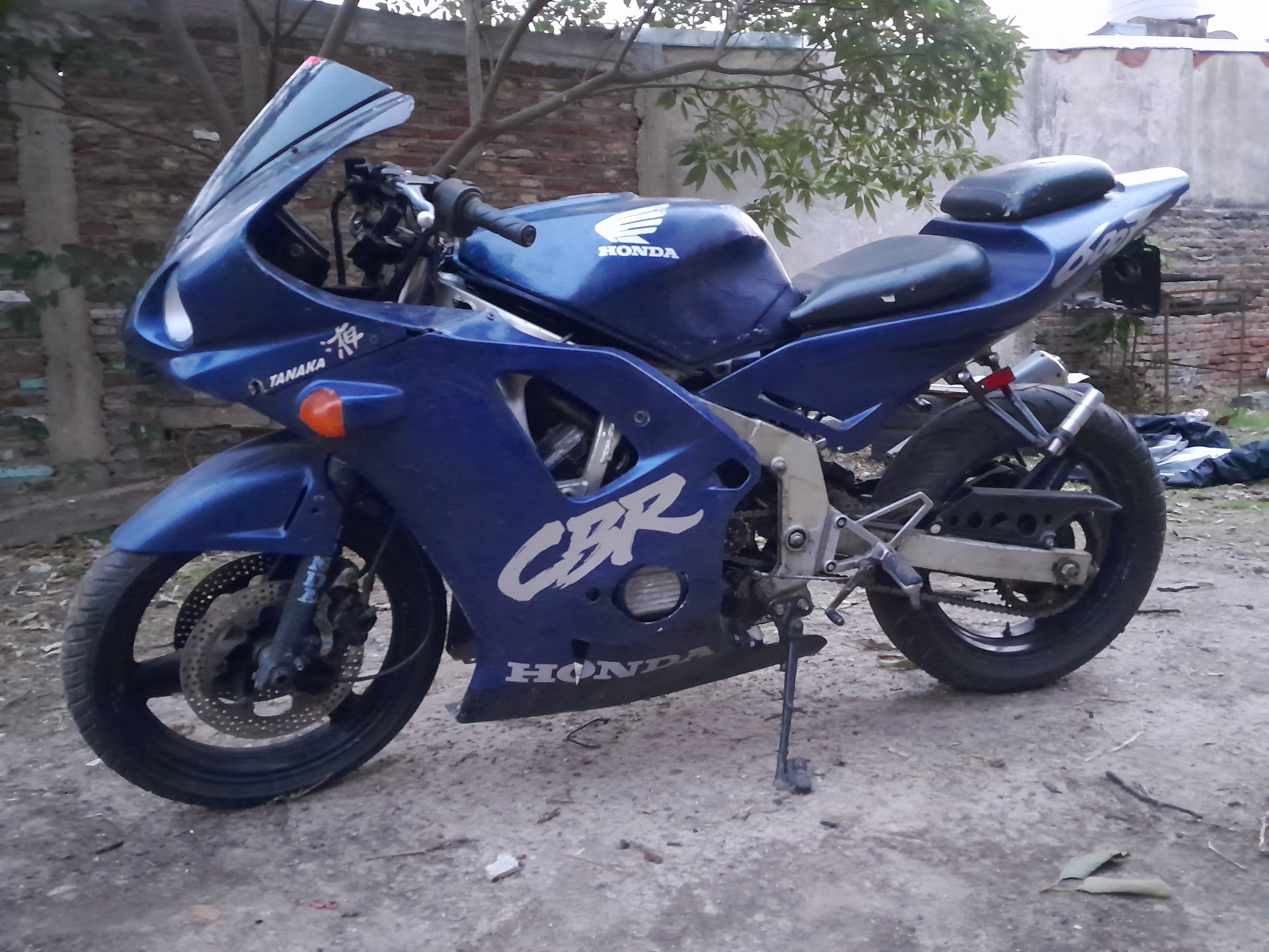 Honda Cbr 600 huricane 1988 en venta en Banfield, Buenos Aires