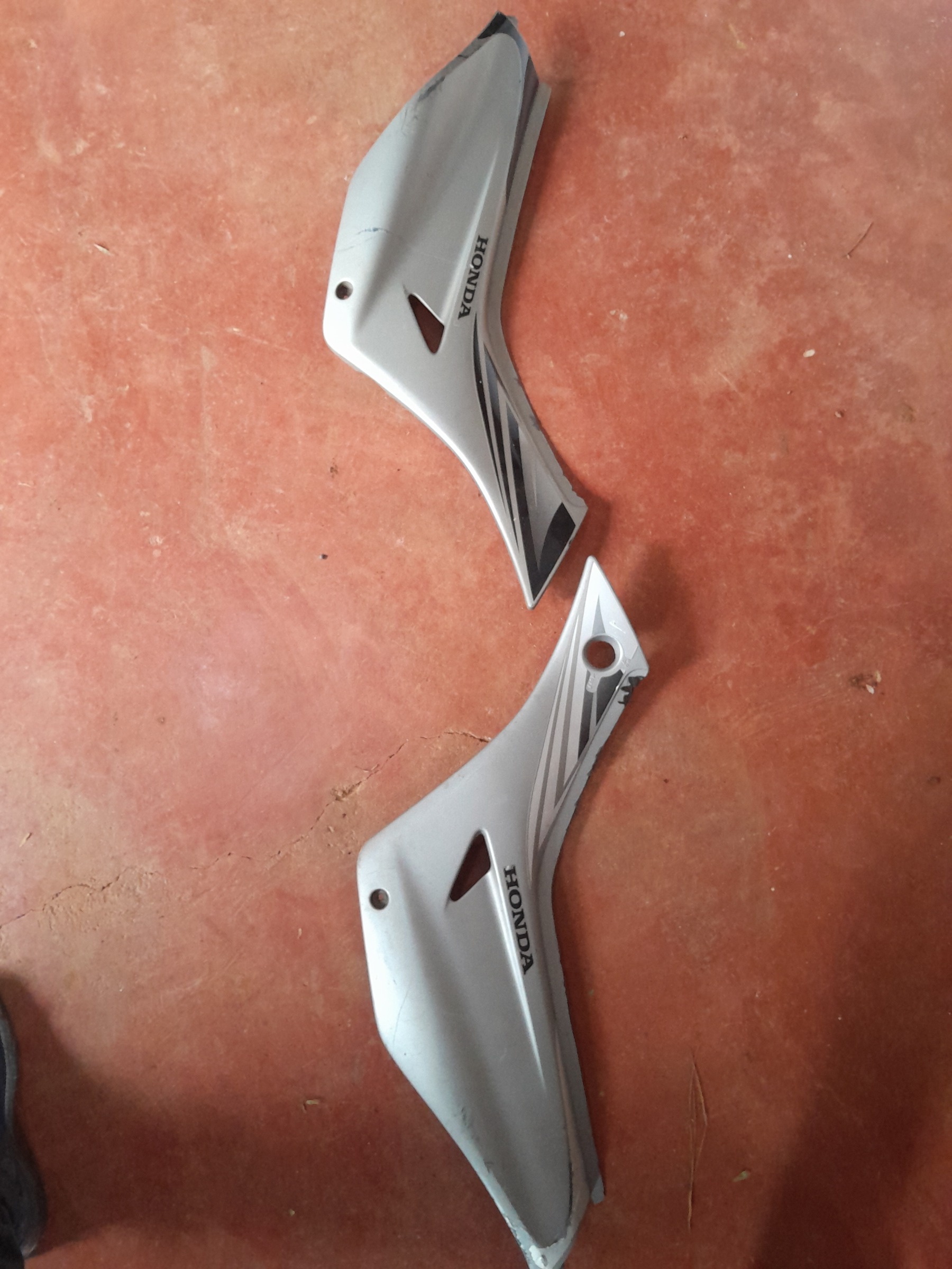 Plásticos honda falcon en CABA