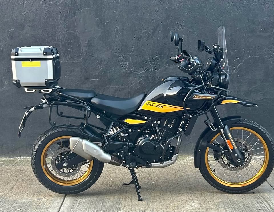 ROYAL ENFIELD HIMALAYAN 450 2025