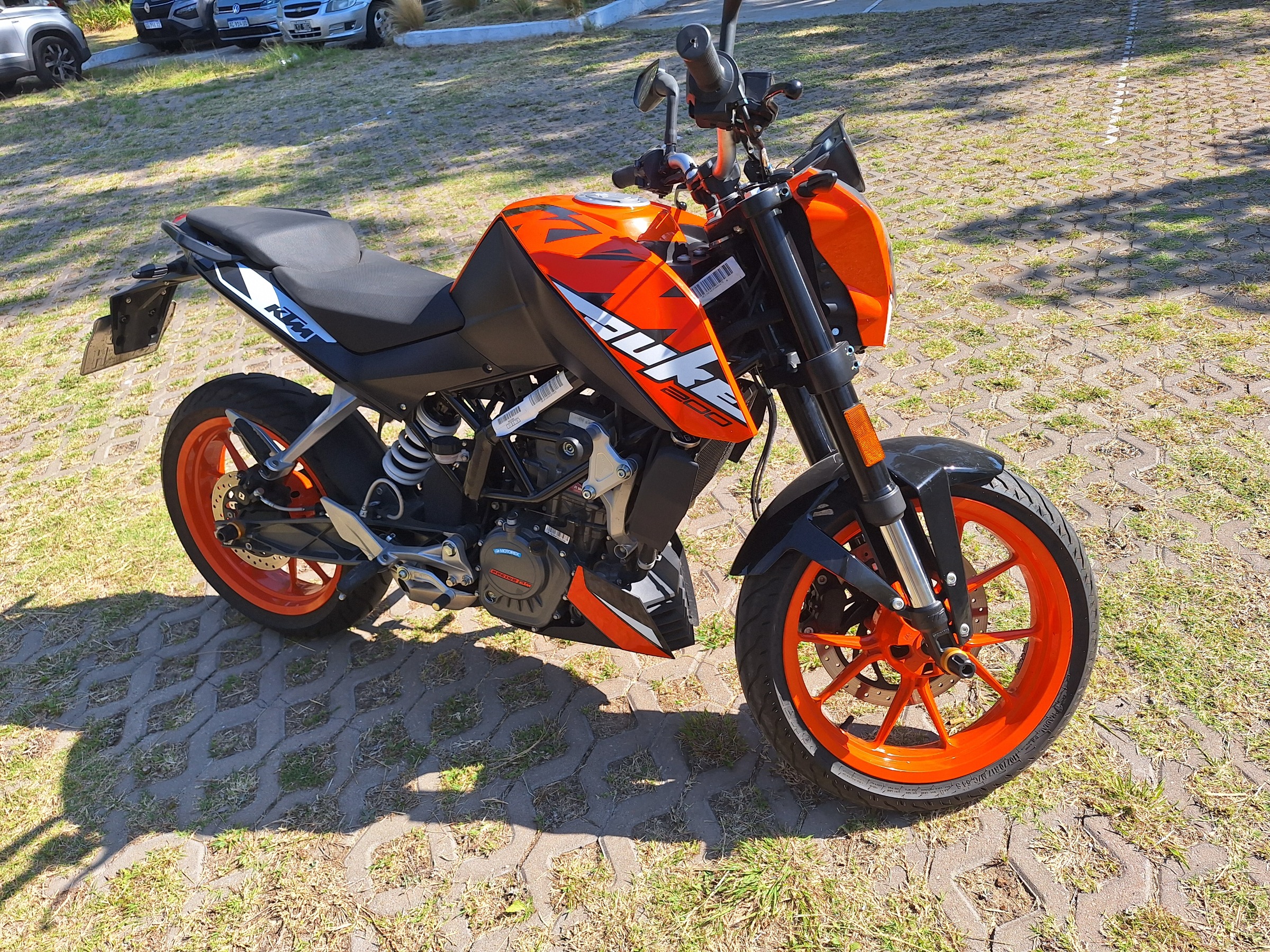KTM DUKE 200 2023